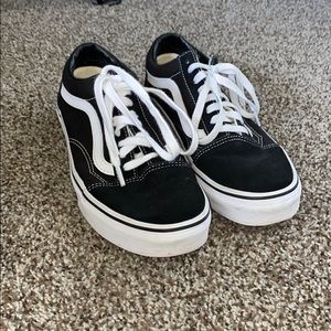 Old Skool Black and white Vans